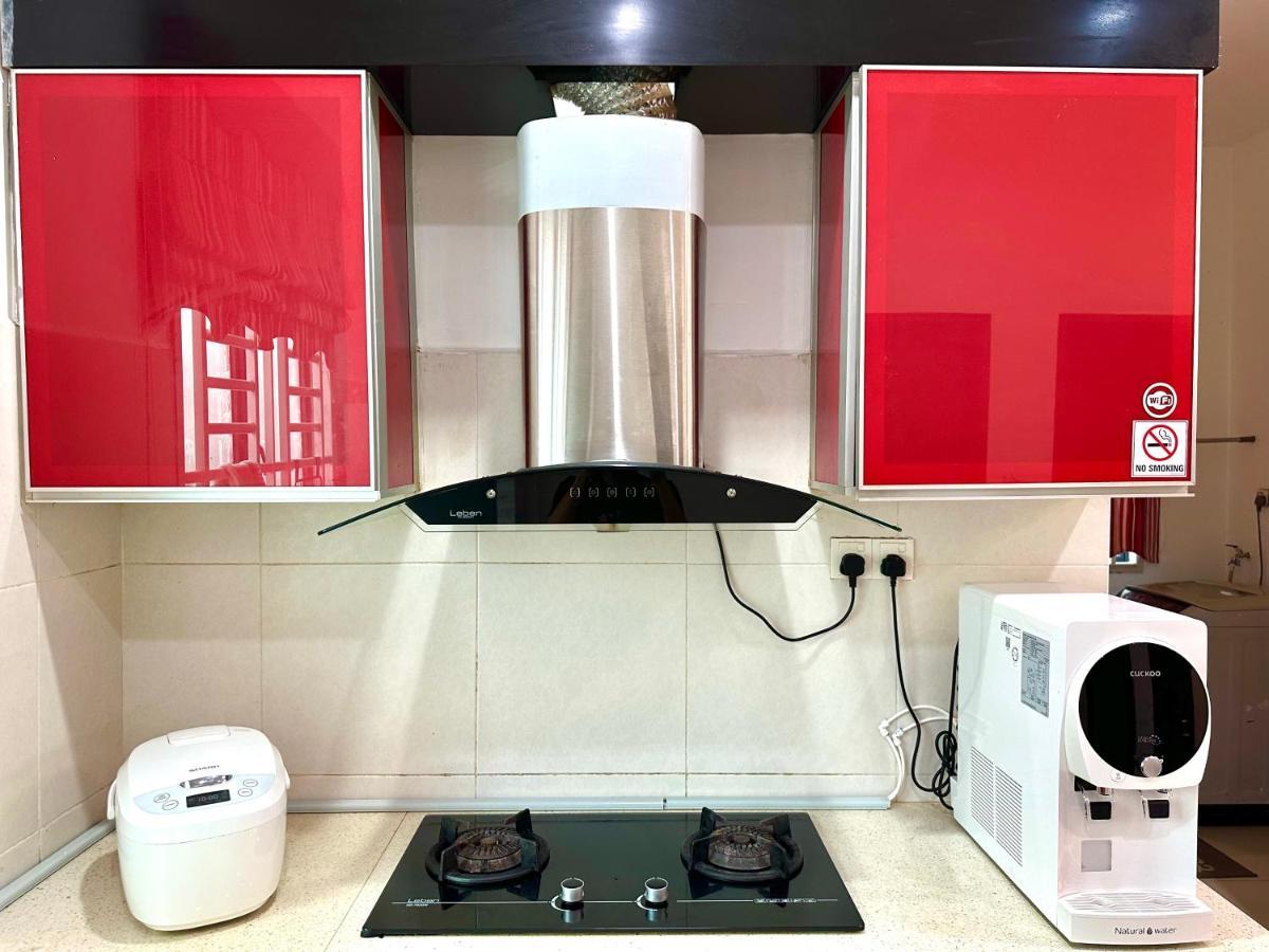 Bandar Melaka Family Bungalow Private Pool Bbq Wifi Netflix מראה חיצוני תמונה